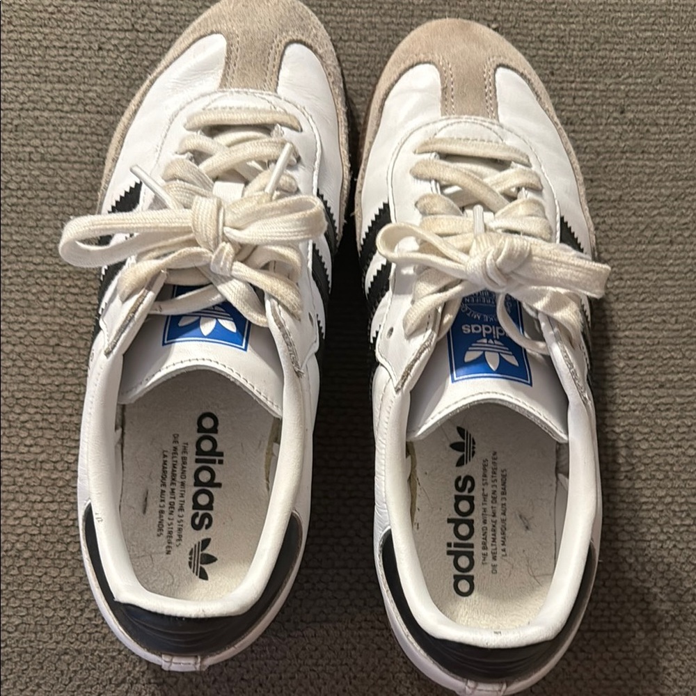 Adidas Sambas